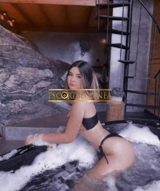 Escort-138_img-20240620-wa0078_thm-Escorts - Cuauht&eacute;moc - Sahamira tenn vip  | Escorts en Linea-Hola me llamo Sahamira soy una escort jovencita&nbsp; con muchas ganas de complacerte y darte un servicio muy completito de acompa&ntilde;amiento,soy muy cachonda y t-Tenn ,joven ,delgada , complaciente ,pompuda , 