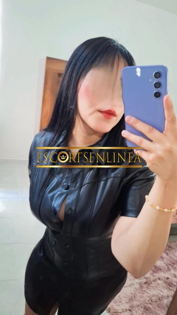Escort-451_img-20250425-wa0000_thm-Escorts - Ecatepec - Atractiva, apasionada y discreta.  | Escorts en Linea-Tentaci&oacute;n en cada palabra
&iquest;Buscas algo m&aacute;s que una noche cualquiera?
Soy la fantas&iacute;a que cobra vida, tu escape perfecto de la rutina. Estoy aqu&iacute; para com-Escort sexosa en Ecatepec 
