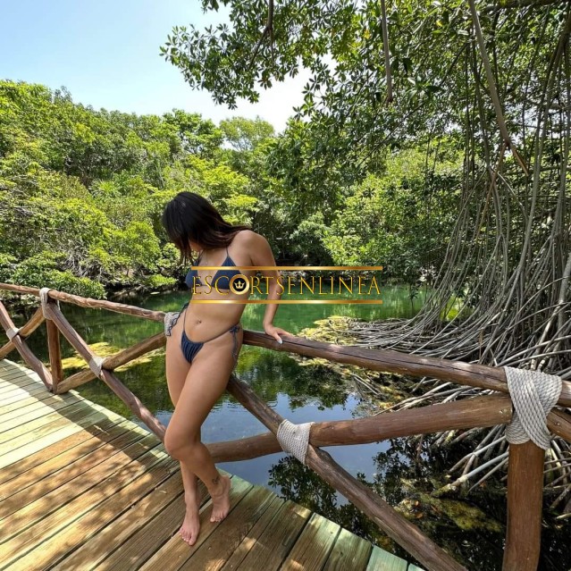 Escort-824_img-20240221-wa0009_thm-Escorts - Cuauht&eacute;moc - Hola soy BRIELL, te doy el mejor servicio en la Ciudad de M&eacute;xico  | Escorts en Linea-Hola, qu&eacute; tal?😇
Es un placer tenerte por aqu&iacute;.&nbsp;
Soy una escort muy educada, higi&eacute;nica para gustos exigentes, soy muy atenta, mi servicio consta de -Escort en Ciudad de M&eacute;xico 